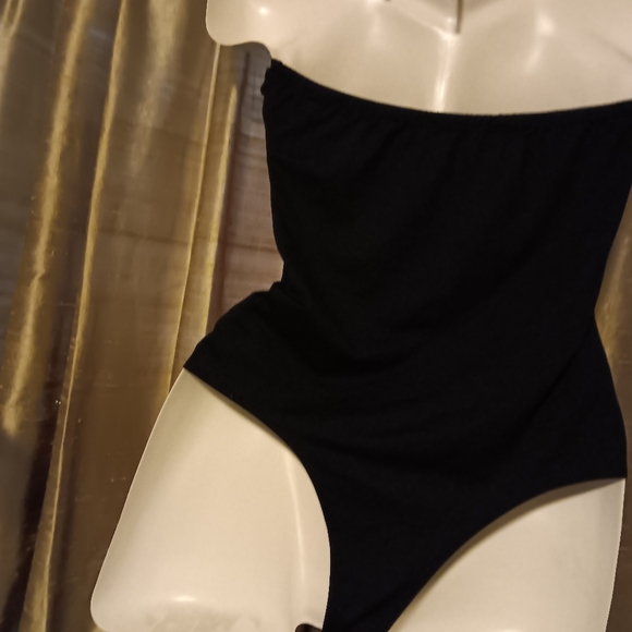 Body suit - Picture 2 of 3